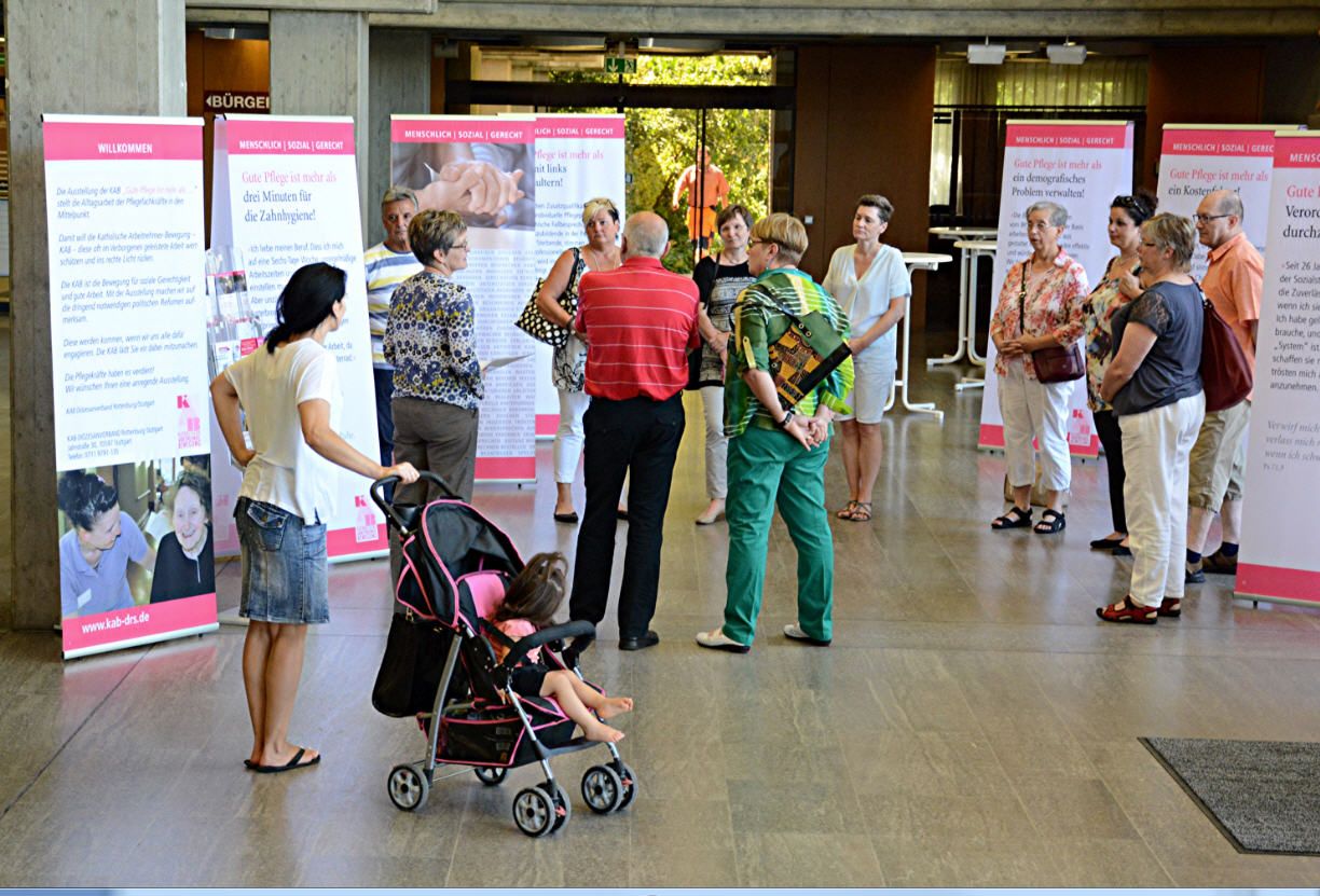 Ausstellung Gute Pflege Foto KAB RoSt